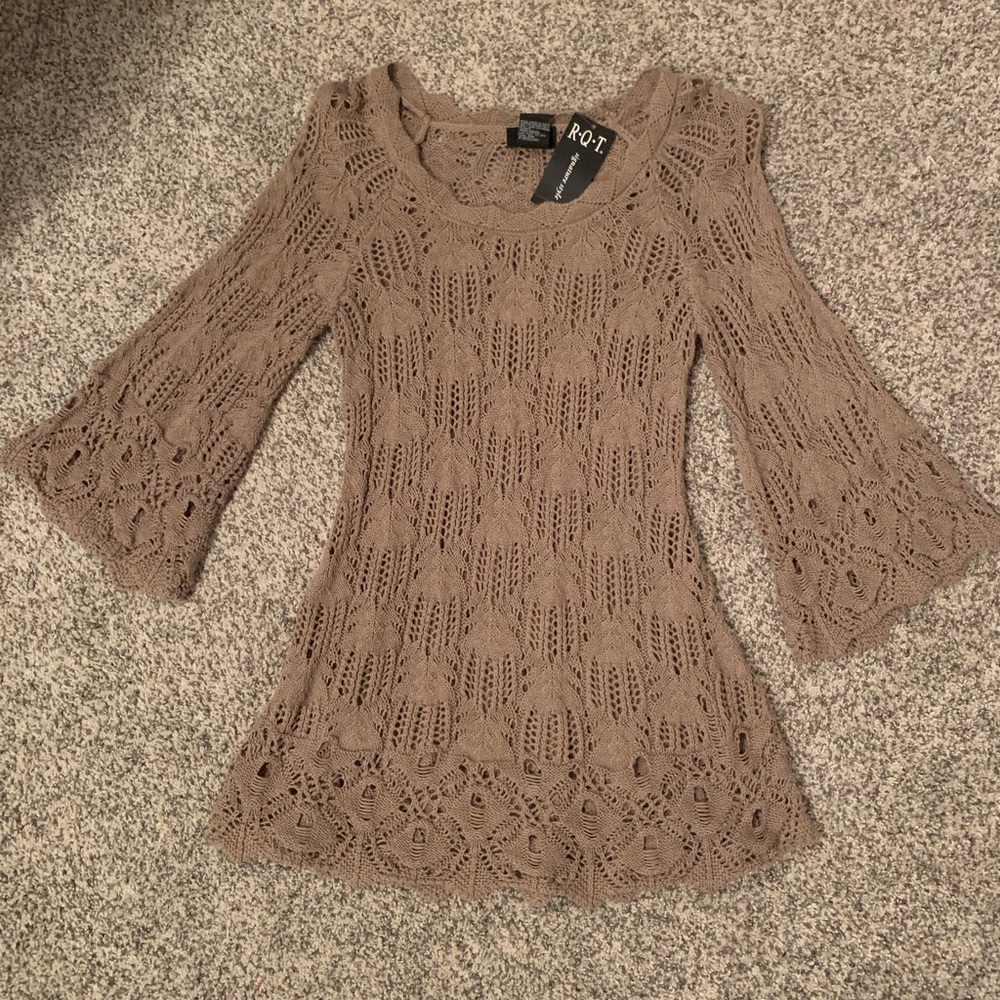 Crotchet sweater